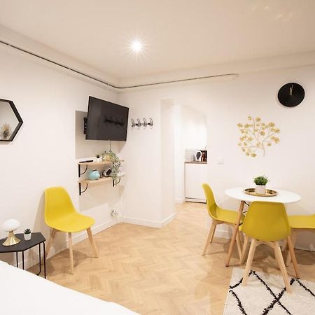 Appartement Charmant Proche De L'Arc Triomphe -2P パリ エクステリア 写真