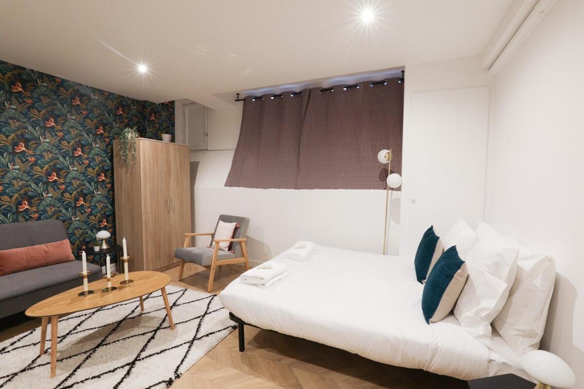 Appartement Charmant Proche De L'Arc Triomphe -2P パリ エクステリア 写真