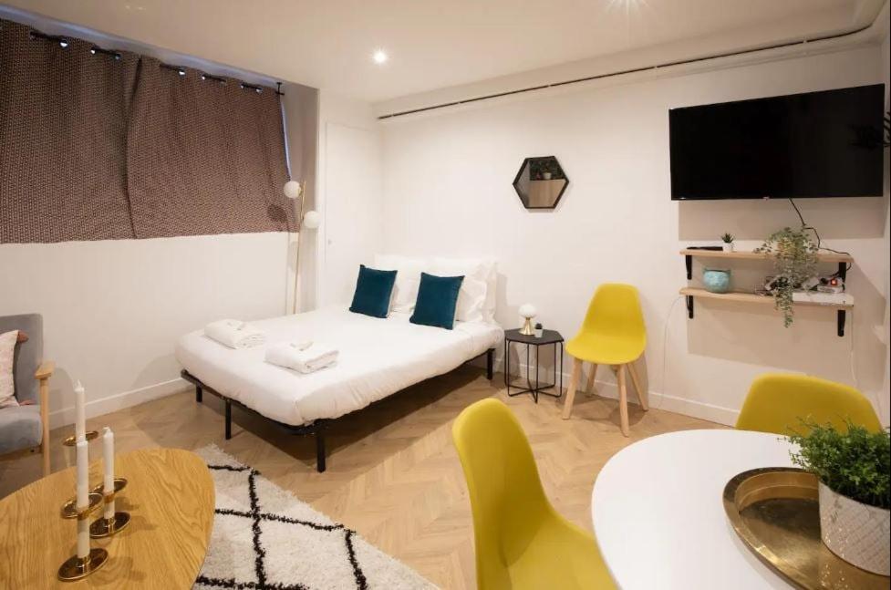 Appartement Charmant Proche De L'Arc Triomphe -2P パリ エクステリア 写真